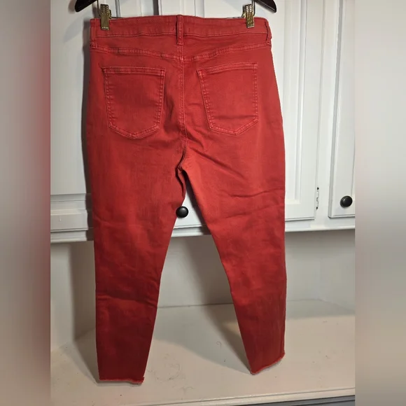 PISTOLA Red High Rise Crop Skinny Jeans Raw Hem Stretch Denim 31 Statement - Picture 5 of 10